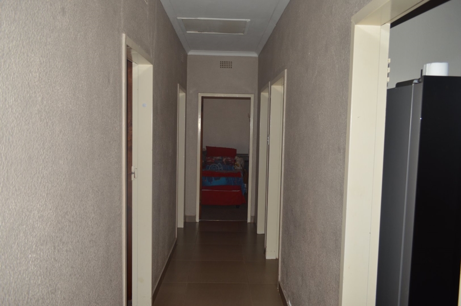 3 Bedroom Property for Sale in La Hoff North West